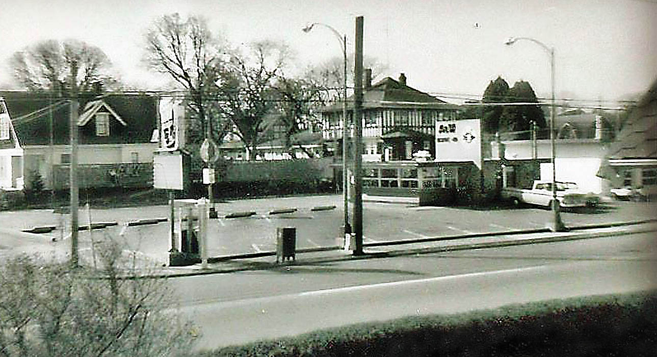 The HISTORY of OAK BAY site